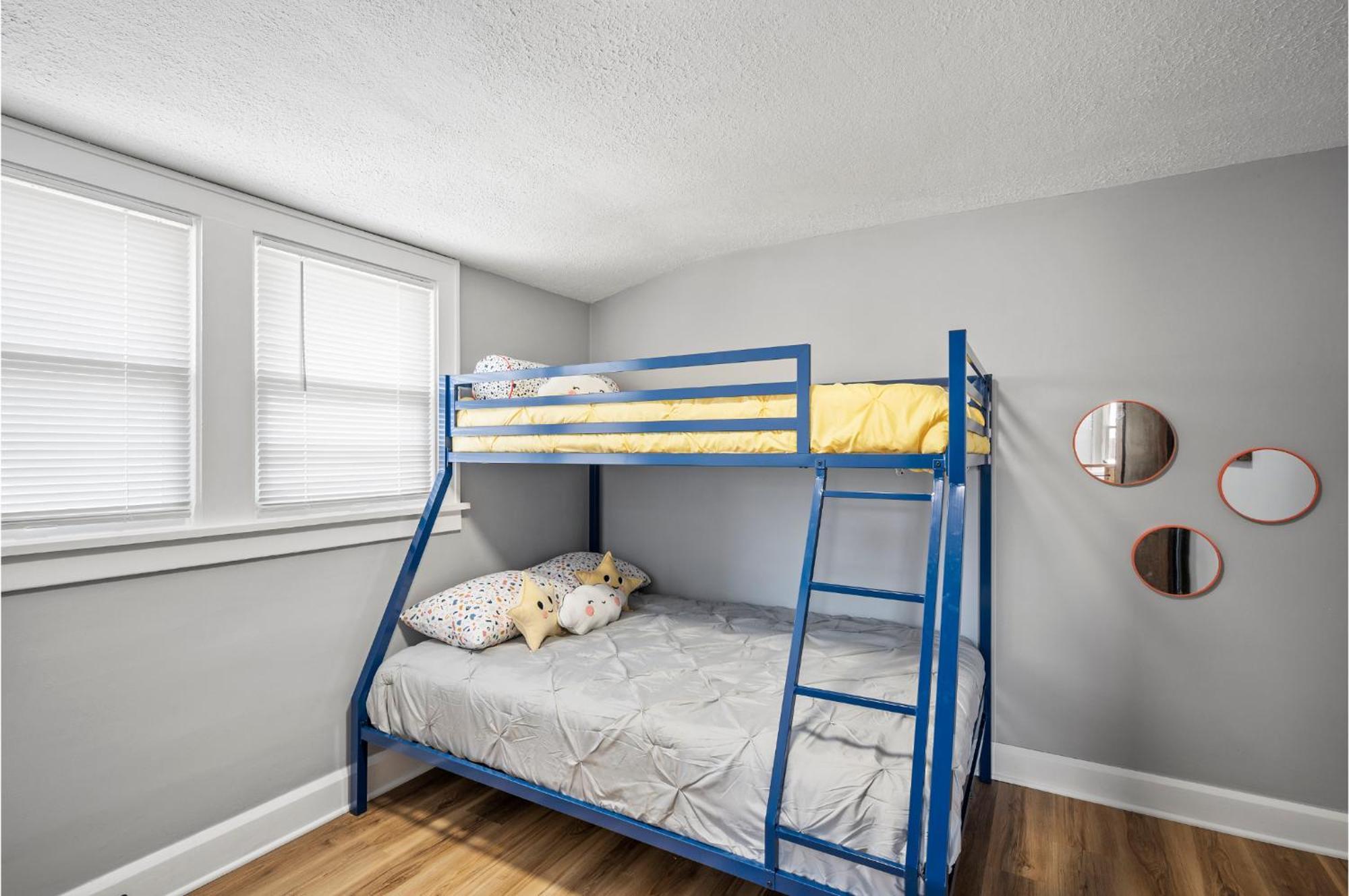 Amazing Parma Home King Bed Full Office Room Екстериор снимка