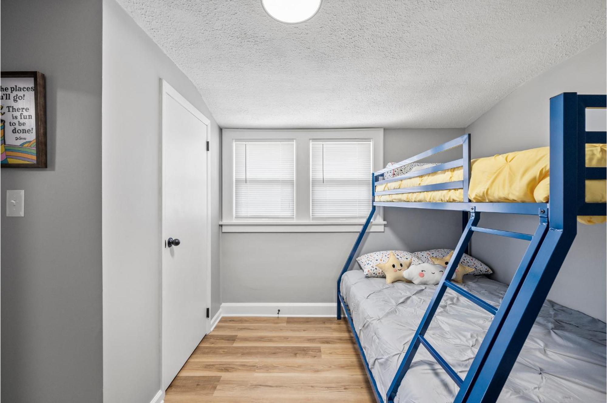 Amazing Parma Home King Bed Full Office Room Екстериор снимка