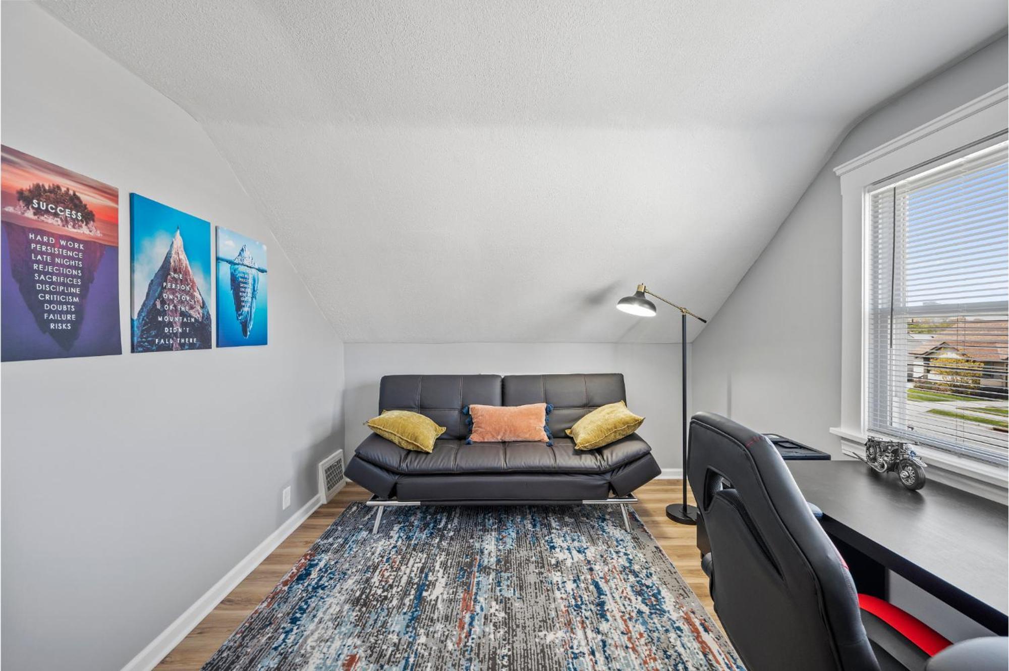 Amazing Parma Home King Bed Full Office Room Екстериор снимка