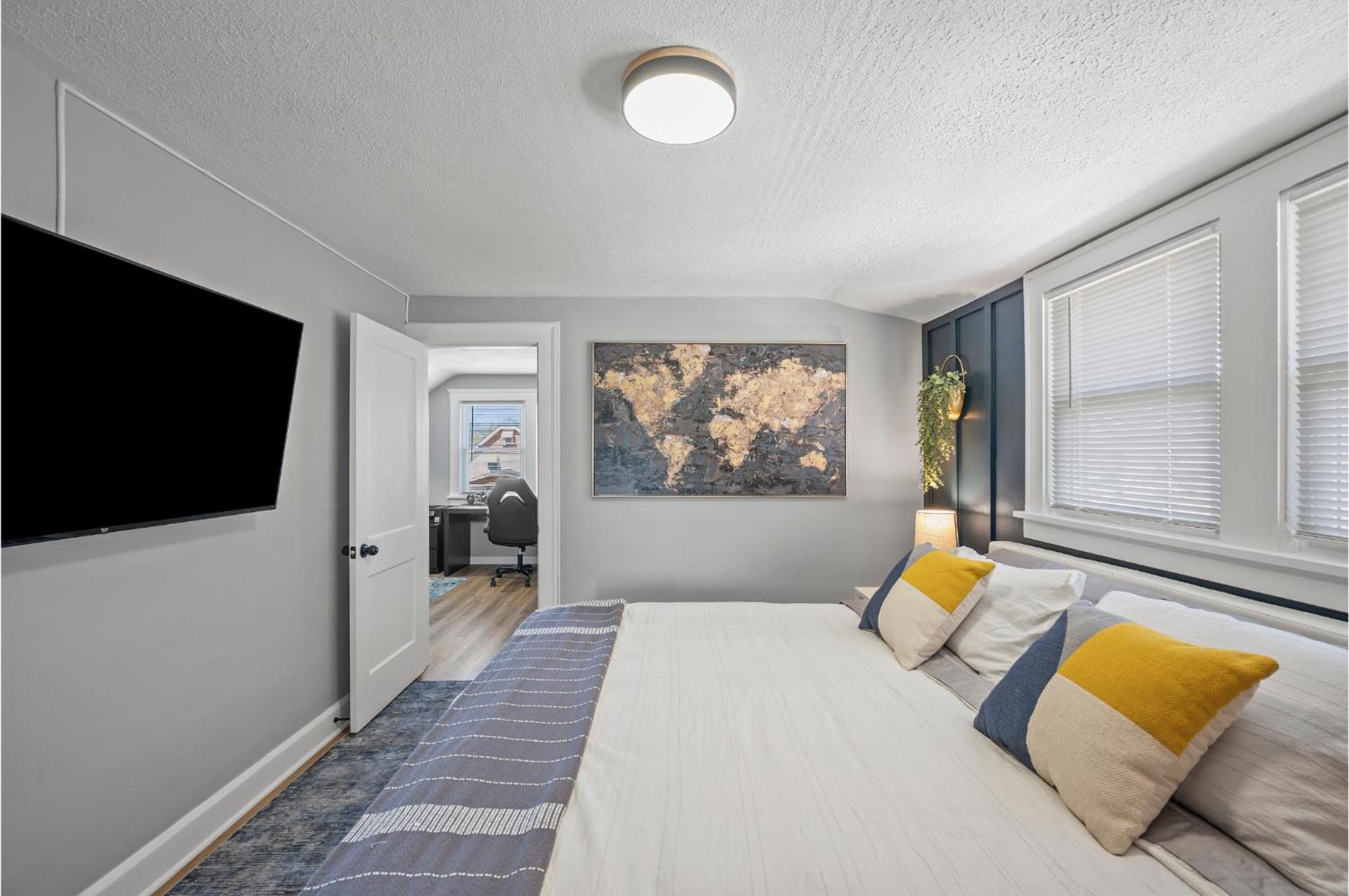 Amazing Parma Home King Bed Full Office Room Екстериор снимка